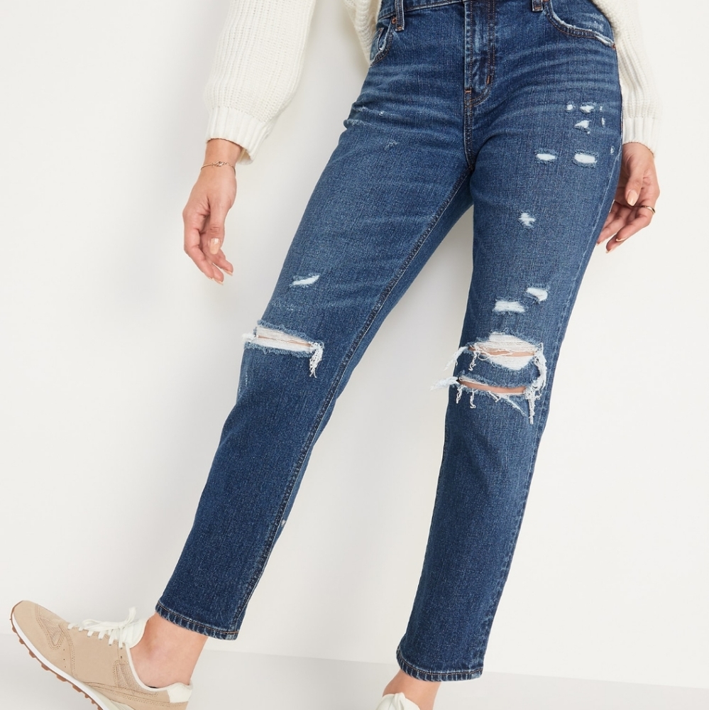 Old Navy Mid-Rise Ripped Boyfriend Straight Jeans